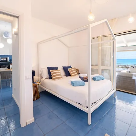 Vila Amira By Le Dhome Sicily