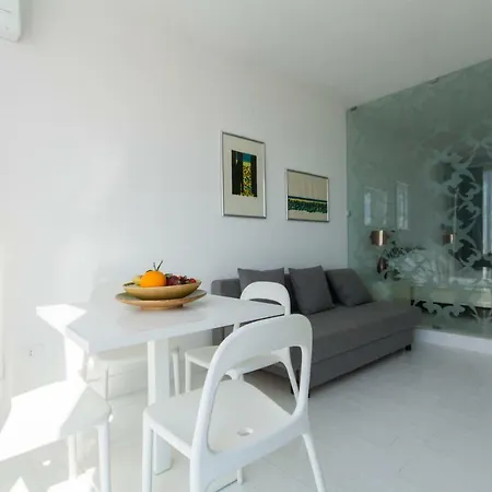 Terrazza Sul Mare By Le Dhome Sicily Aparthotel *